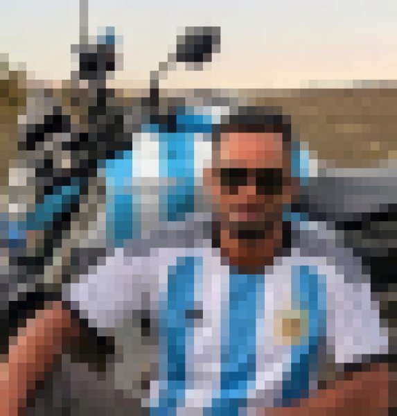 Somrat, 26, Saoner