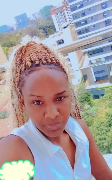 Caren, 35, Concrdia