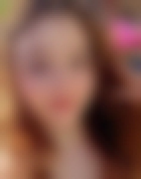 Mary, 22, United Kingdom