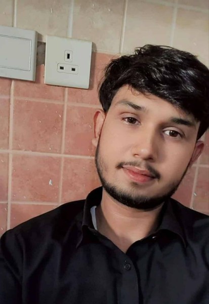 ISMAIL, 24, Thornton Heath