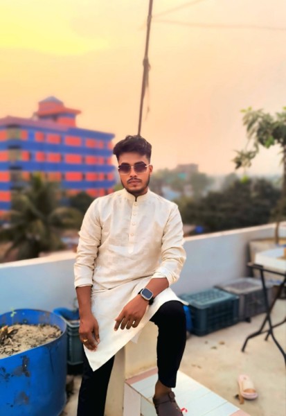 shehab, 27, Melilli