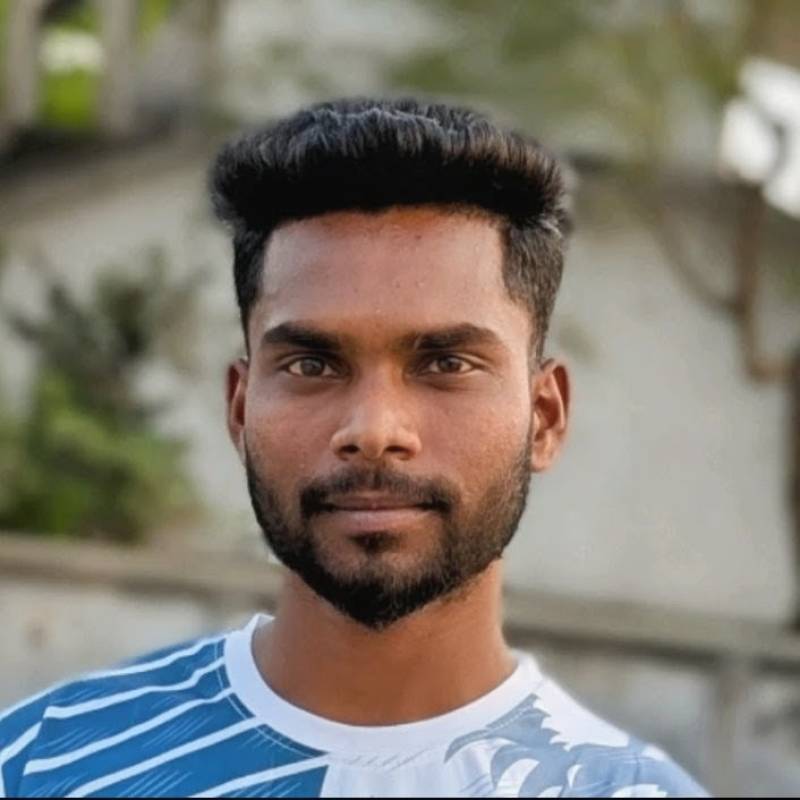 Nasim, 24, Chantilly
