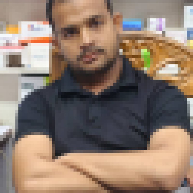 Ibrahim, 29, Dekastri