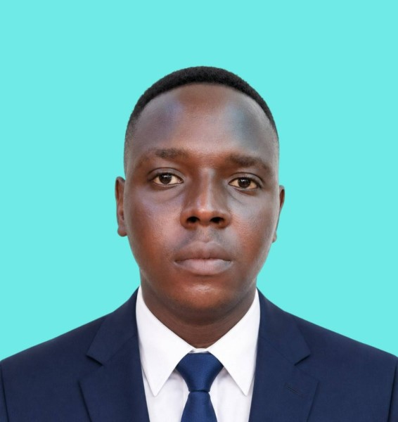 Newton, 27, Madrid