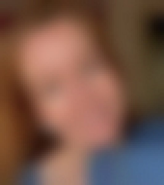 Tiara, 43, Ghana