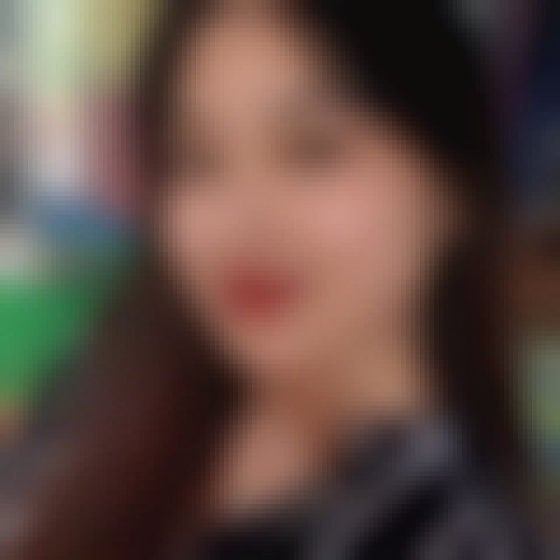July moe, 39, Germany