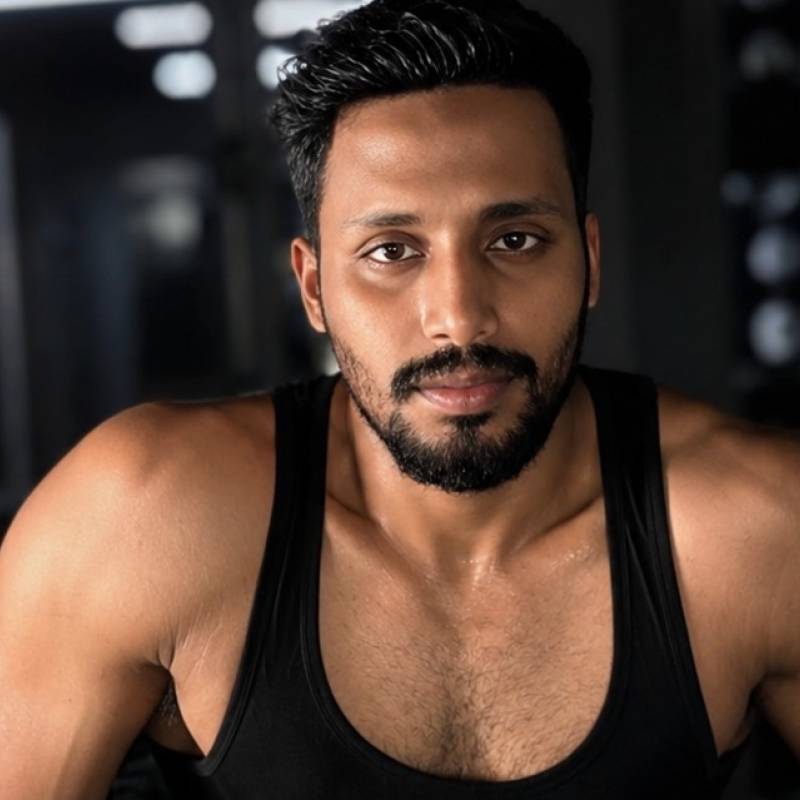 Mridul, 25, Anakkale