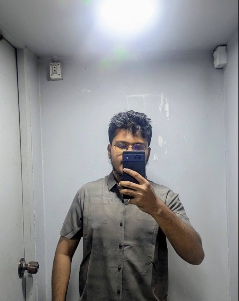 Siyam, 25, So Mateus
