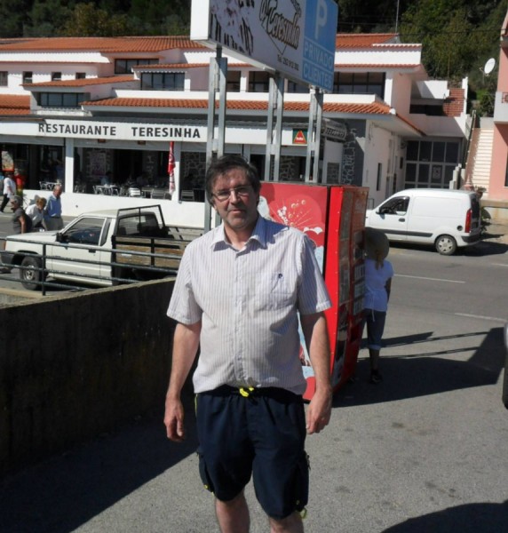 William, 70, Candiba