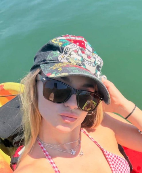 Stephanie, 29, Guayos