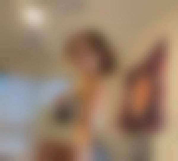 Stella Wililliam, 35, Italy