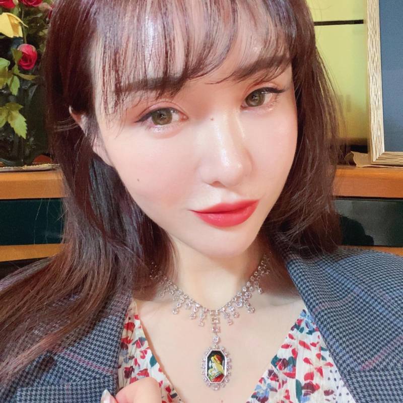Mika, 37, Kallur
