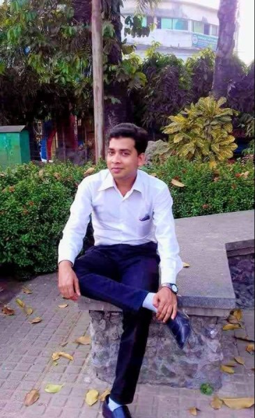 Ataur, 32, Naw