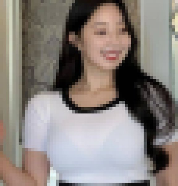 Fang, 30, Mukilteo