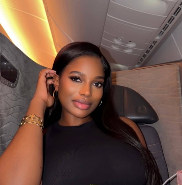 ANNA, 27, Nowra