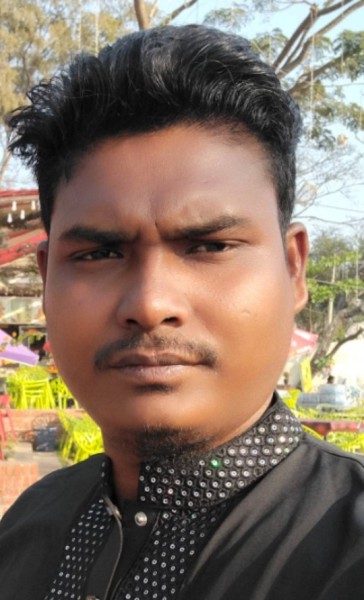 Saddam, 31, Uychi
