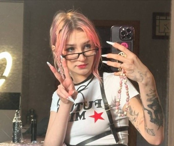 Emily, 24, Blacklick Estates