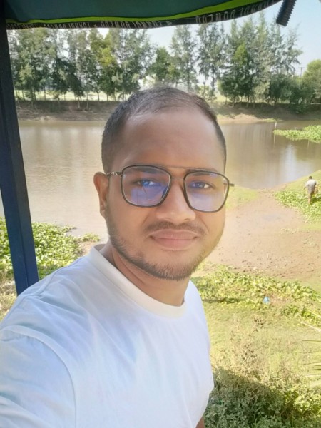 MD Alamgir, 29, Limavady