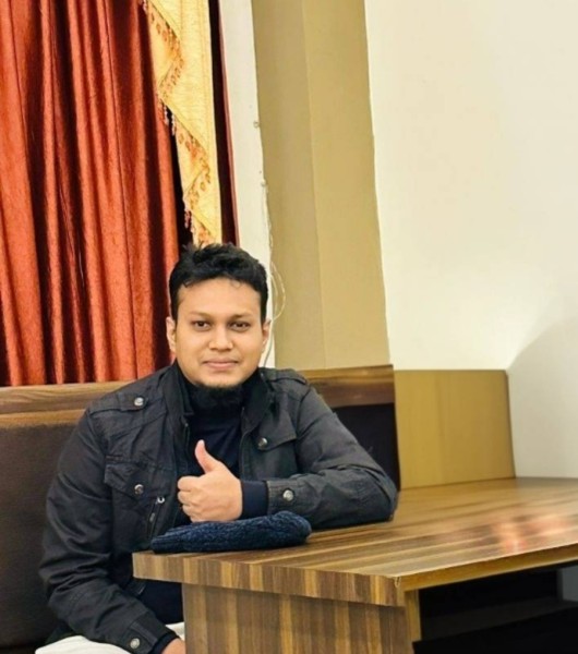 Ashfaque, 30, Tshabong