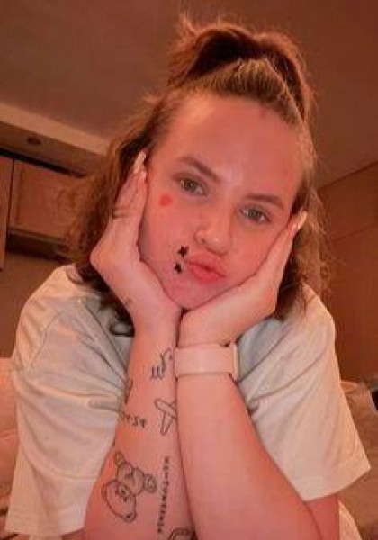 lisabenies, 31, Leek