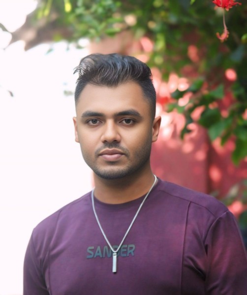 Jakaria Tarofder, 28, Czelad