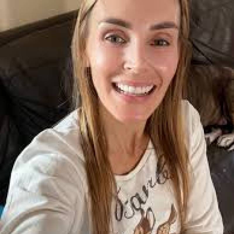 Rosalinda, 75, El Mini
