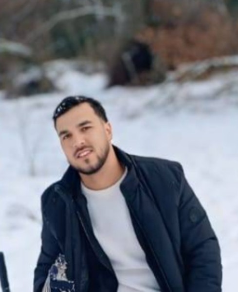 Mourad, 30, Aldridge