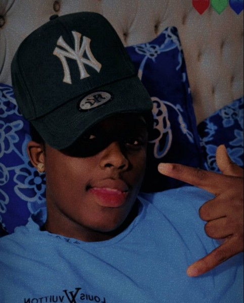 Kiddo sk, 20, Kengarai