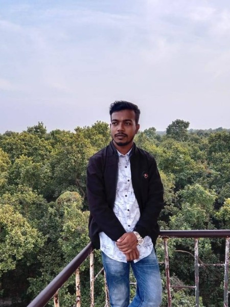Tanvir Misbah, 25, Ginir
