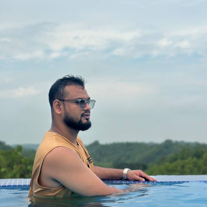 MD SHAWON, 27, Watsonville