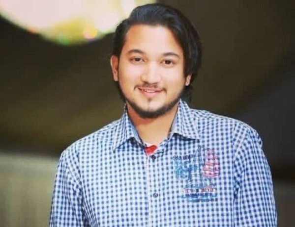 Ali, 28, Pouso Alegre