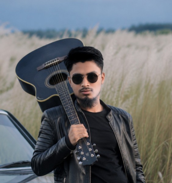 Md SABBIR, 23, Santa Cruz De Bezana