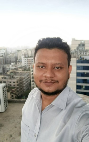 Hasnain, 27, Bloemfontein