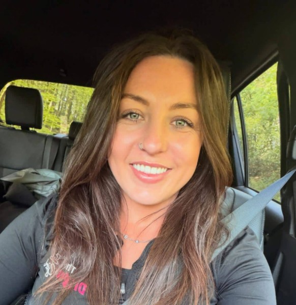 Maggie, 41, Matalom