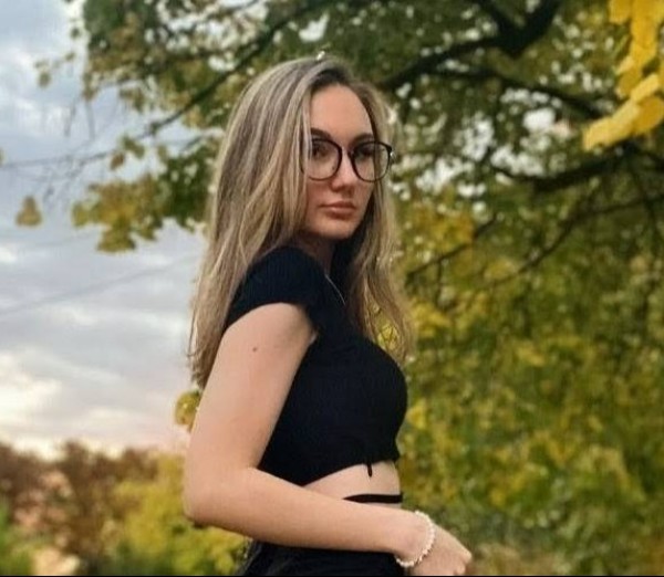Olivia, 27, Sanwal