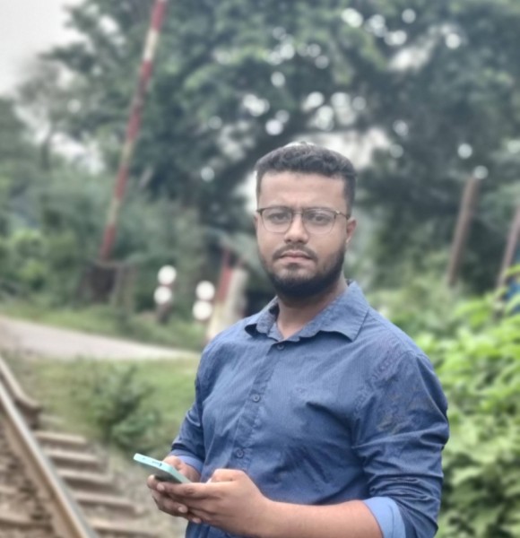 Akas, 29, Salmas