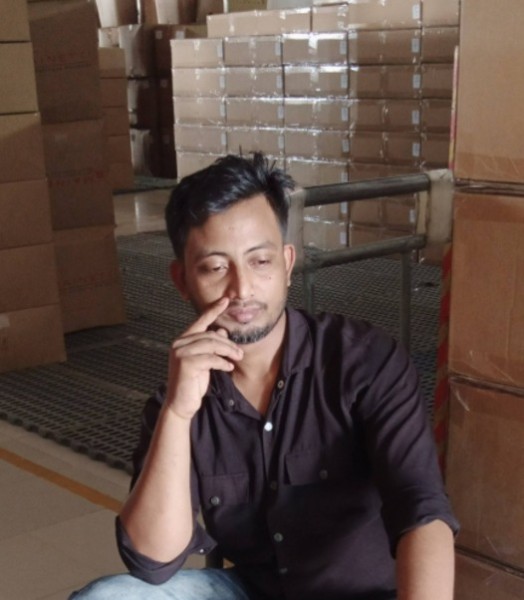 Monir, 36, Southampton