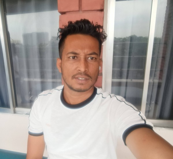 Saif, 29, Cheshunt