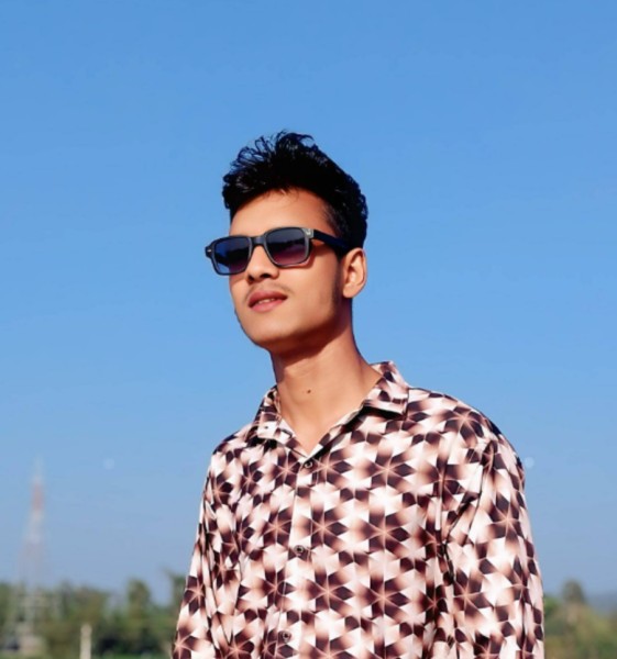 MD RASEL KHAN, 23, Wantagh