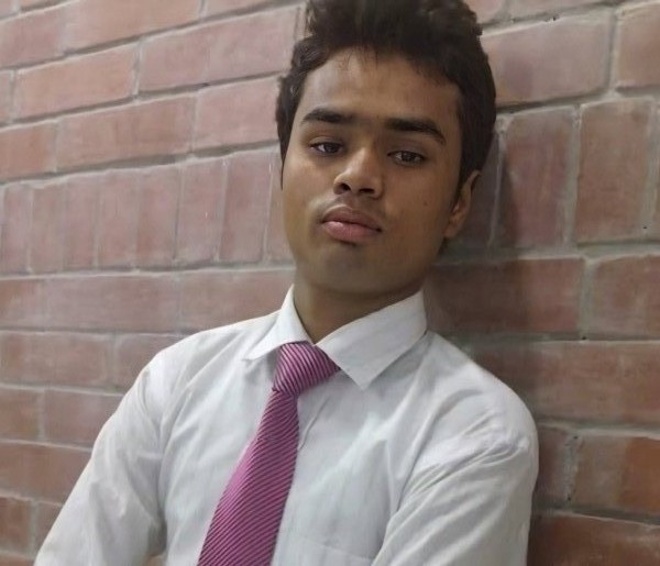 Rakib, 27, Chaves