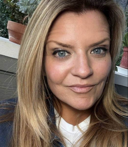 Jayne, 46, South Upi