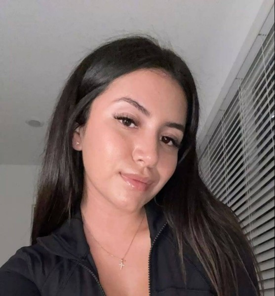 Karen Scott, 40, Ainring