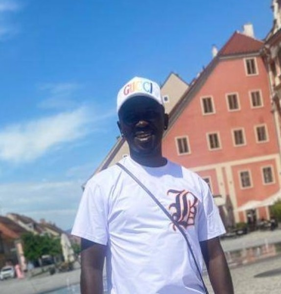 Kobe, 28, Benito Soliven