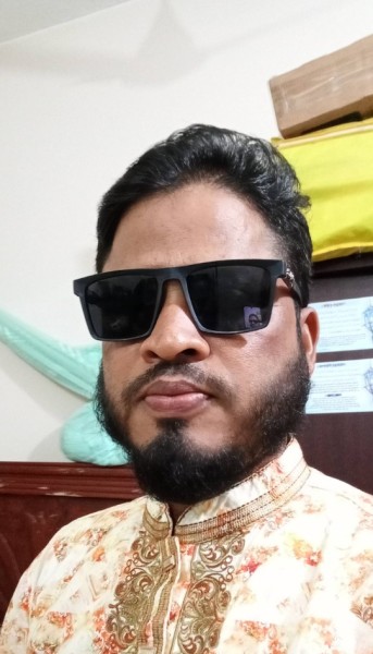 Md Delwar Hossain, 31, Iglino