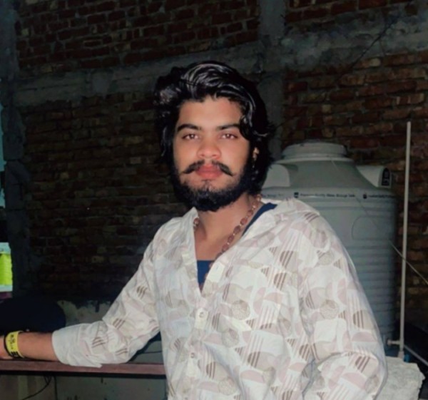 Kapil Rana, 20, Junqueiro