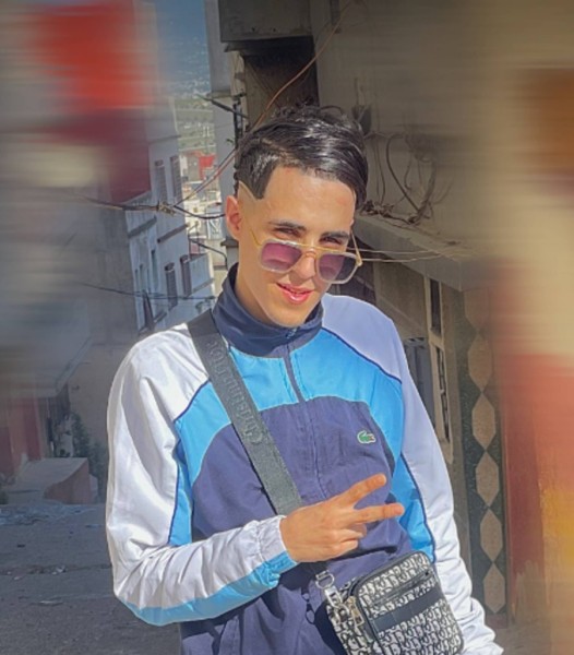Tchico, 20, Guigang