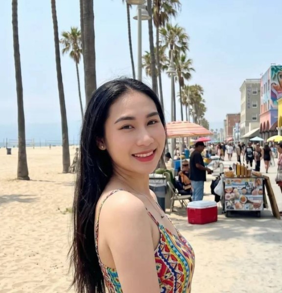 Celia, 36, Oliveira Do Hospital