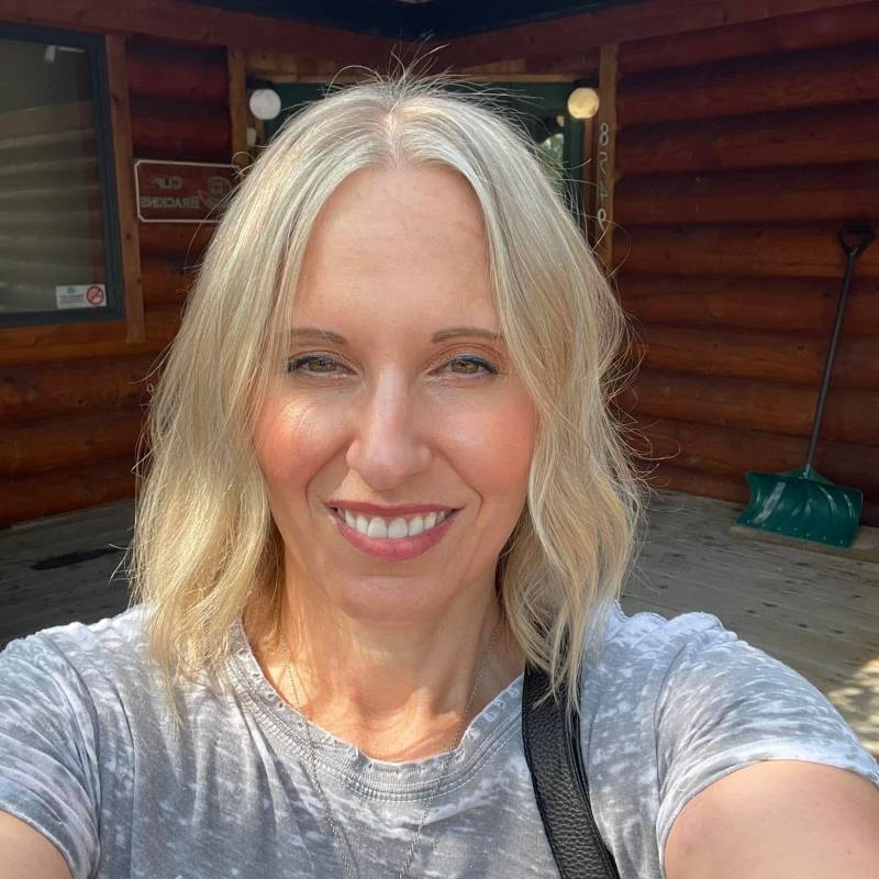 Katia, 26, Manjhi