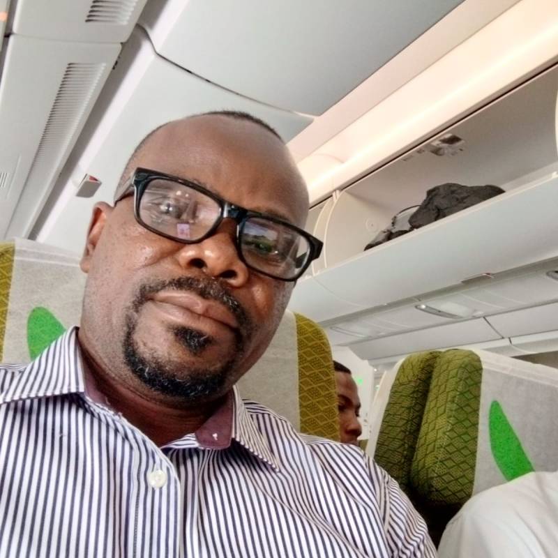 OLUGBENGA MICHAEL, 41, Zrnesti