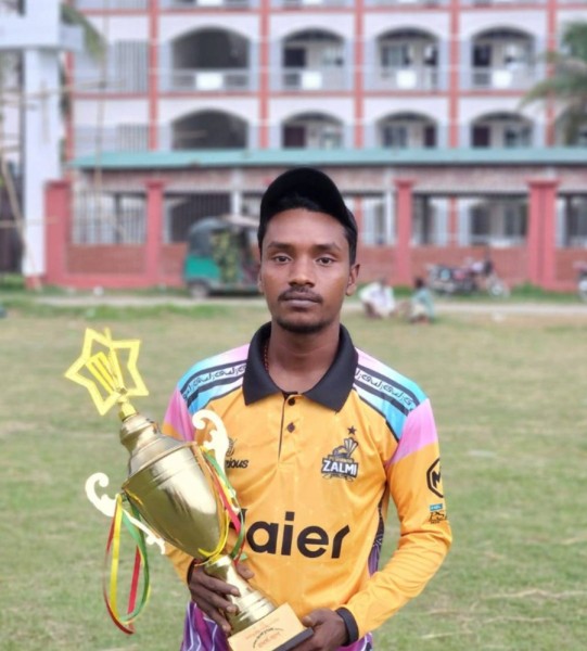 Shiba, 25, Aswan